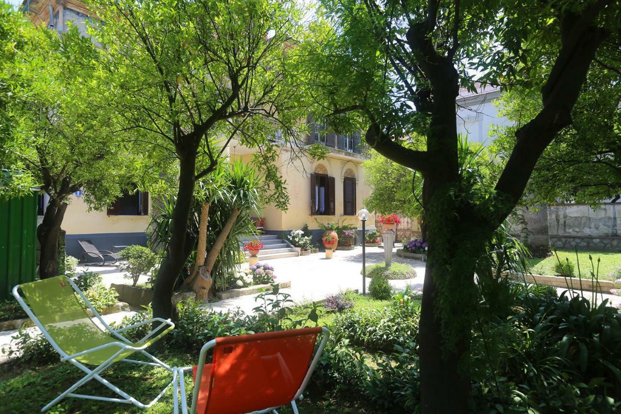 Elide Apartment