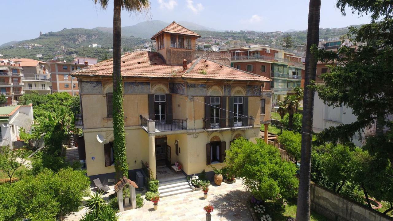 Apartment Elide *